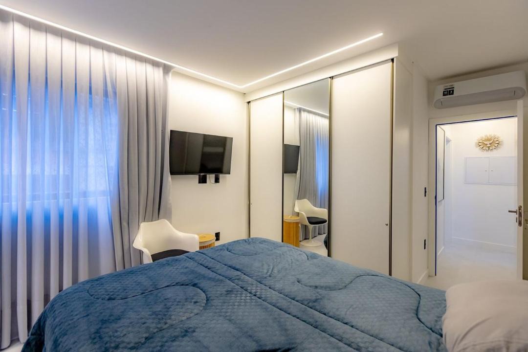 Photo of Bedroom in Porto Belo
