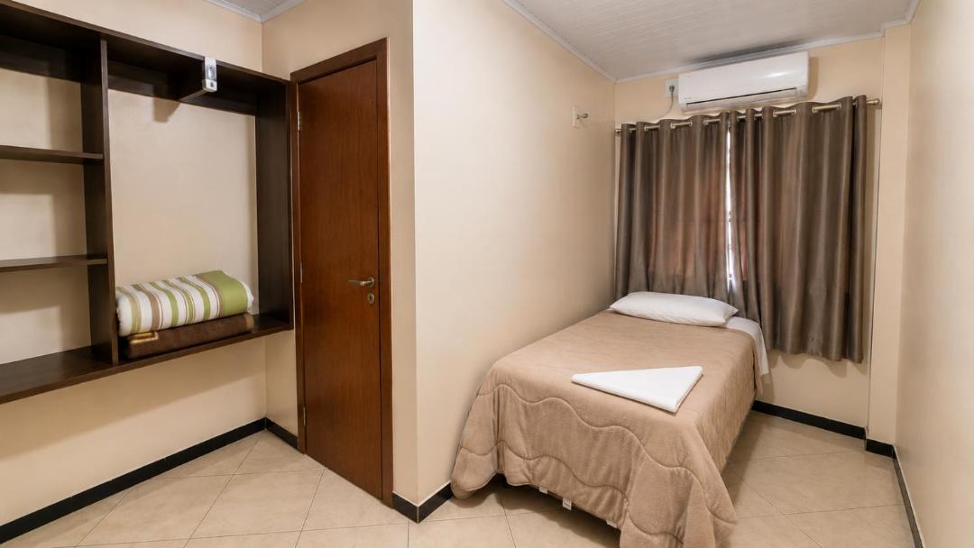 Photo of Bedroom in Candoi