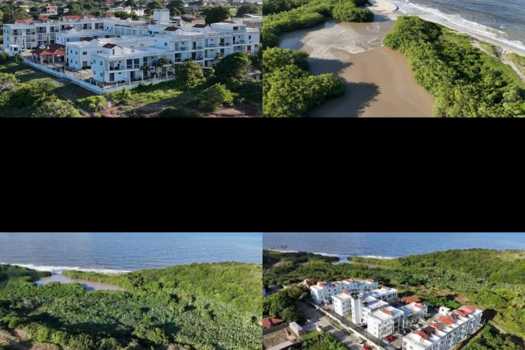 Photo of Buildings in Praia de Jacuma