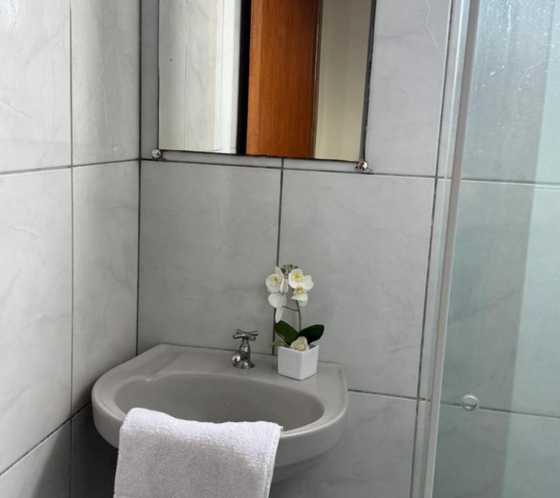 Photo of Bathroom in Paranagua