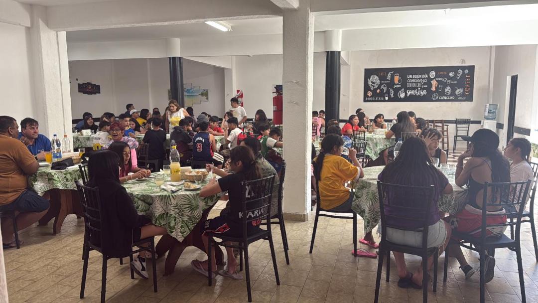 Photo of Others in La Perla