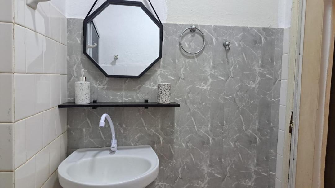 Photo of Bathroom in Encruzilhada