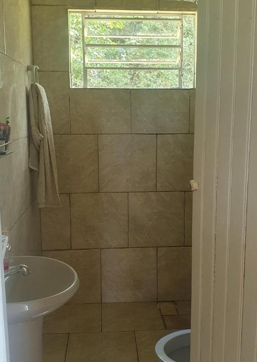 Photo of Bathroom in Esmeralda