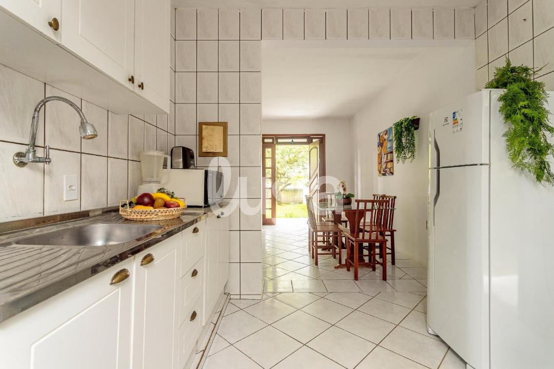 Photo of Kitchen in Praia do Sonho