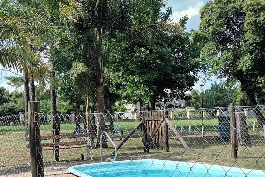 Photo of Others in Colon