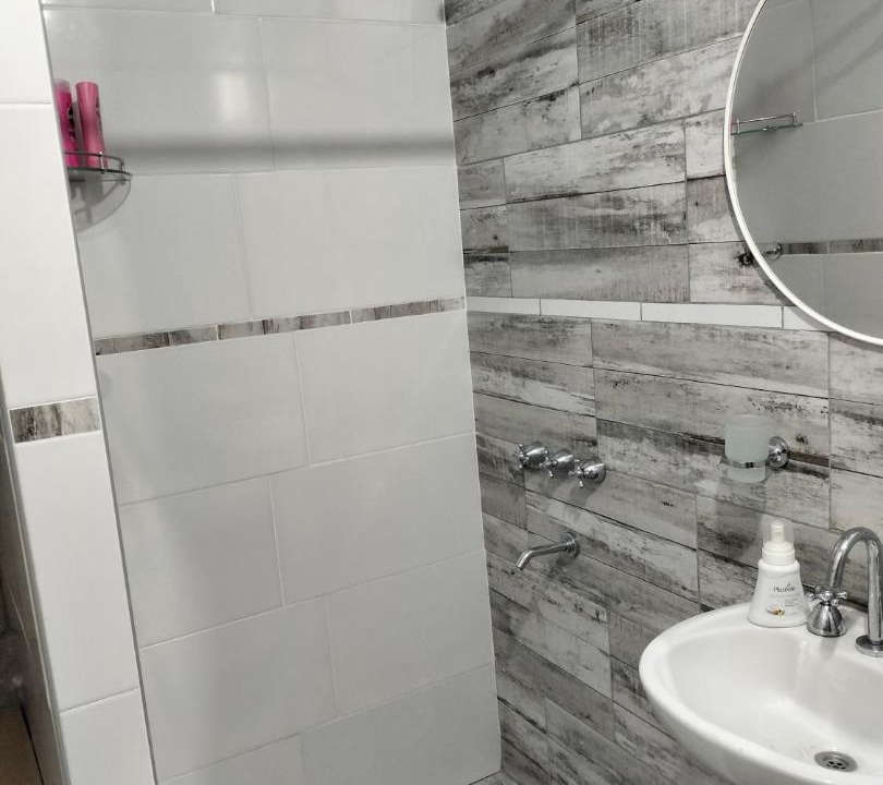 Photo of Bathroom in Parana Department