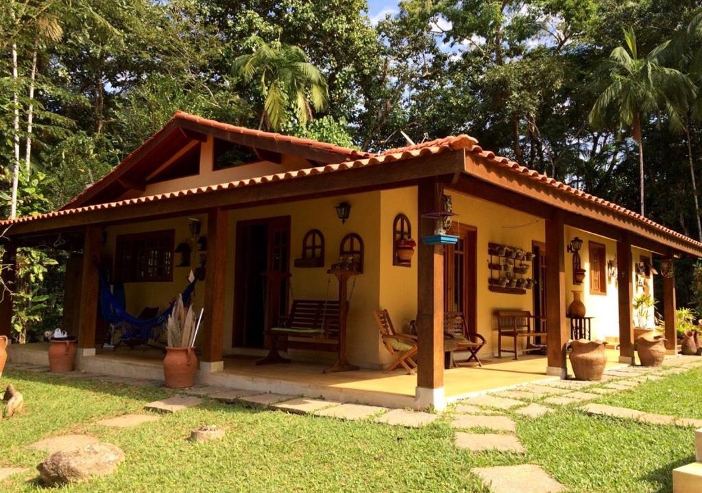 Photo of Buildings in Felix