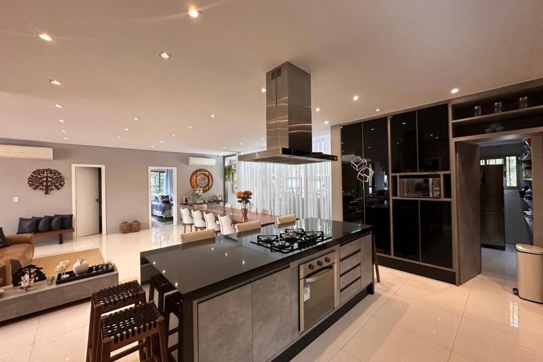 Photo of Kitchen in Riviera de Sao Lourenco