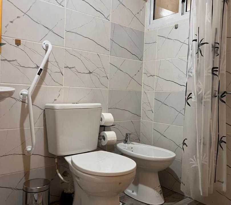 Photo of Bathroom in Plottier