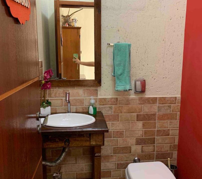 Photo of Bathroom in Carianos