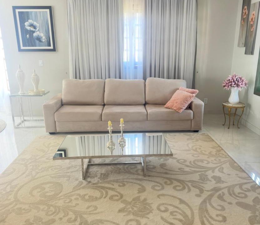 Photo of Livingroom in Paranoa