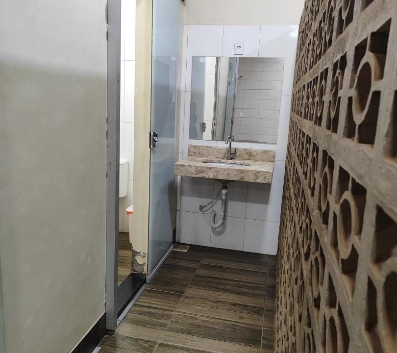 Photo of Bathroom in Porangatu