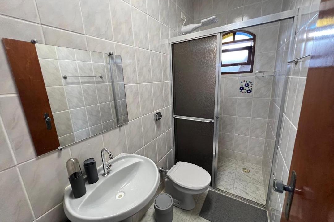 Photo of Bathroom in Maranduba