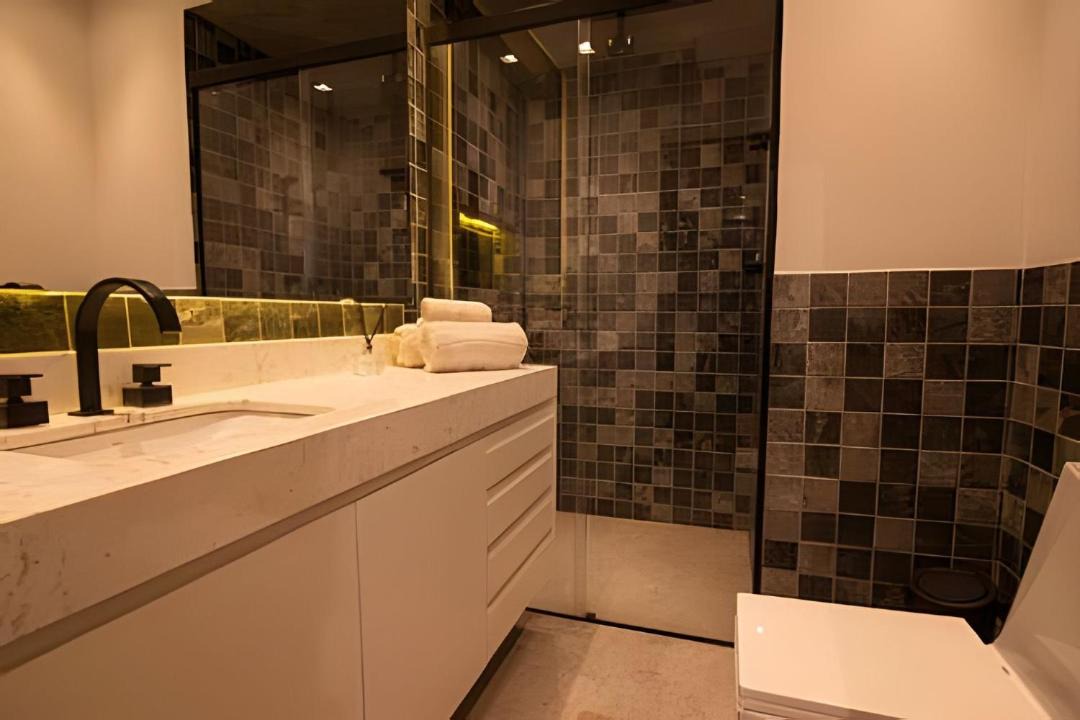 Photo of Bathroom in Alphaville Industrial