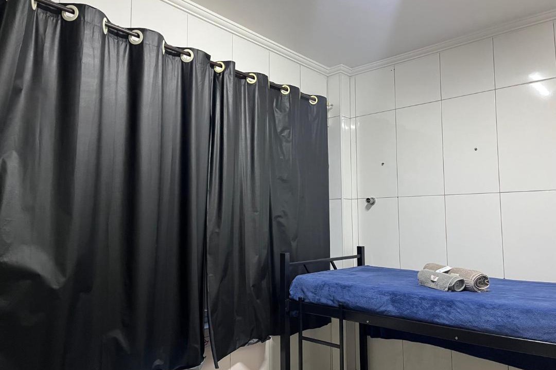 Photo of Bathroom in Embare