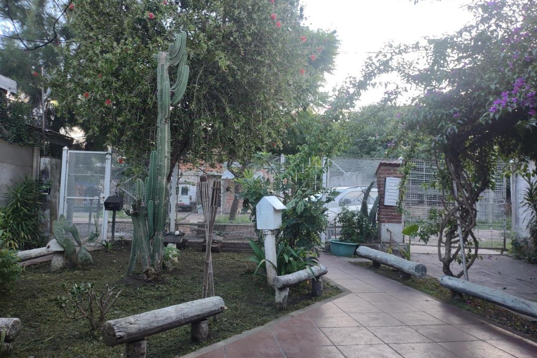 Photo of Others in Almirante Brown