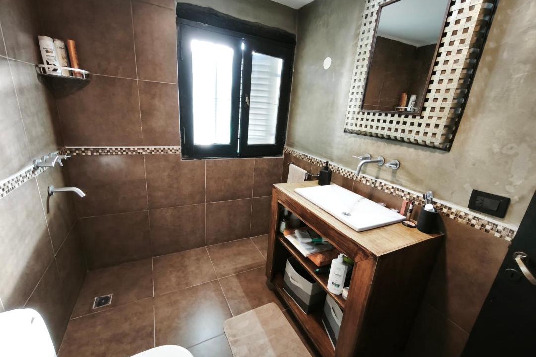 Photo of Bathroom in Villa Allende