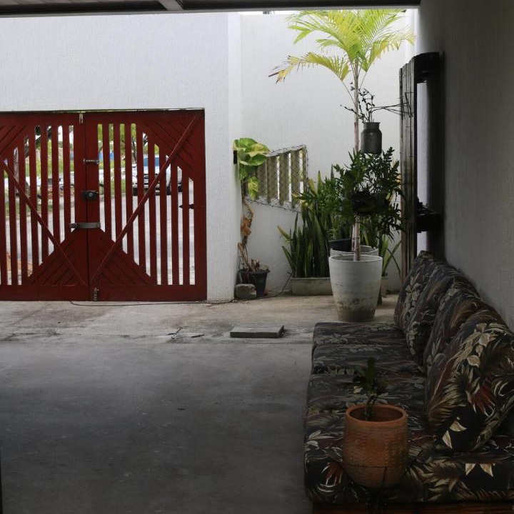 Photo of Others in Aruana