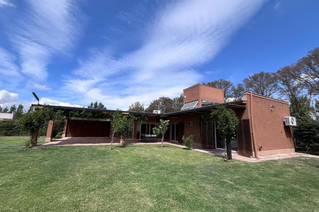 Photo of Others in Vista Flores
