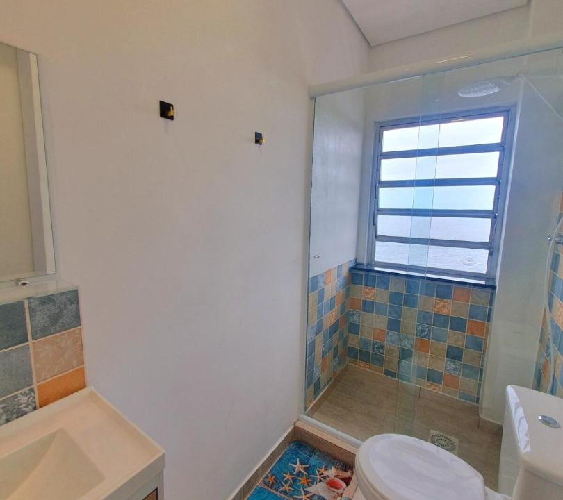 Photo of Bathroom in Porchat Island
