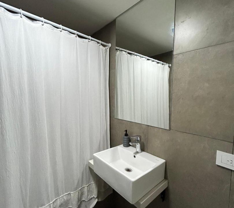Photo of Bathroom in Flores