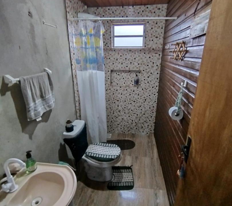 Photo of Bathroom in Euzebio Izabelino Bermudez