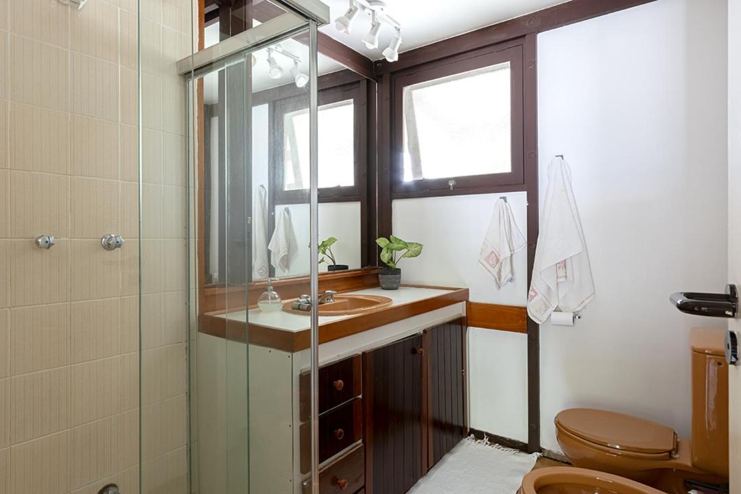 Photo of Bathroom in Marina