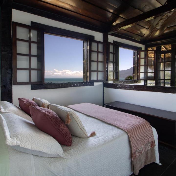 Photo of Bedroom in Pontal da Cruz
