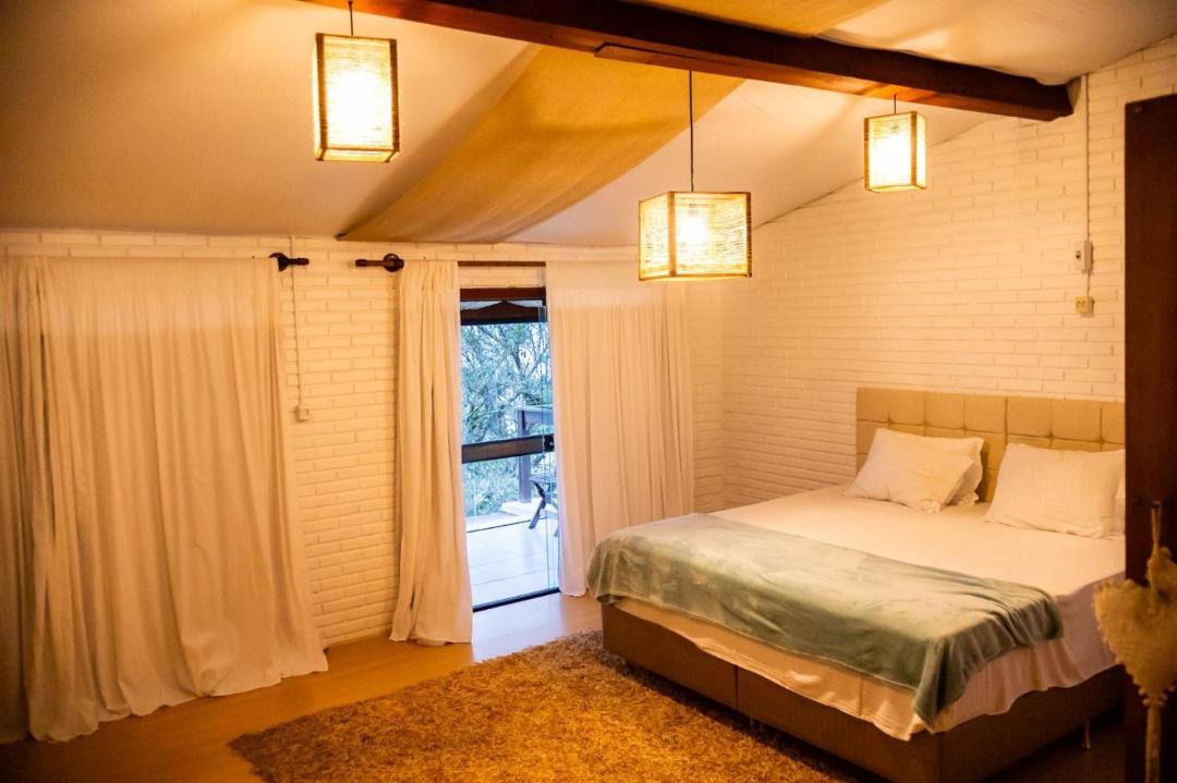 Photo of Bedroom in Caieira