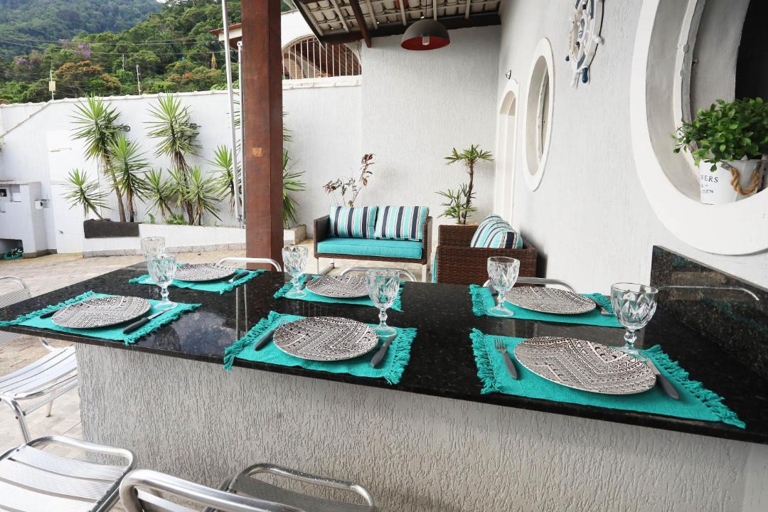 Photo of Patio Balcony in Praia da Enseada