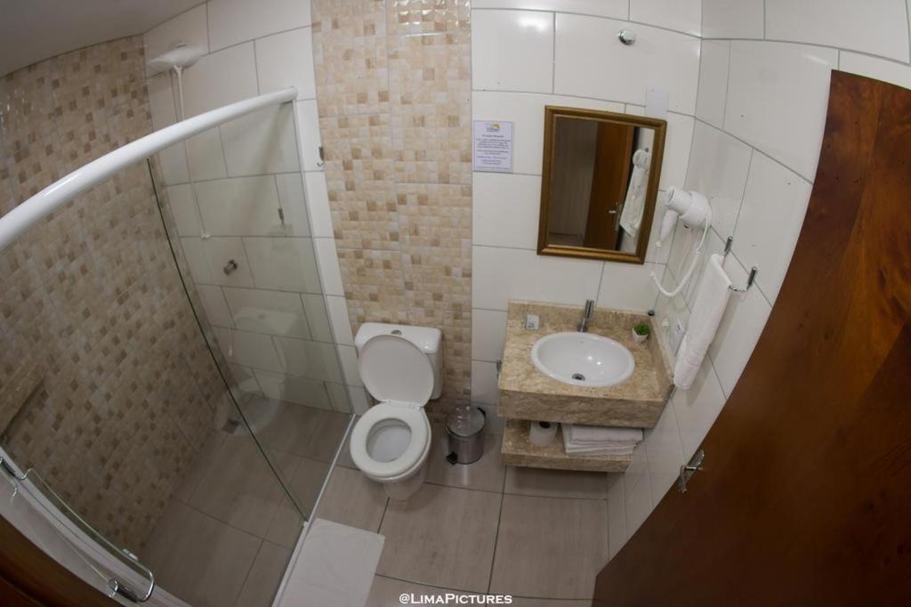 Photo of Bathroom in Praia da Armacao do Itapocoroi
