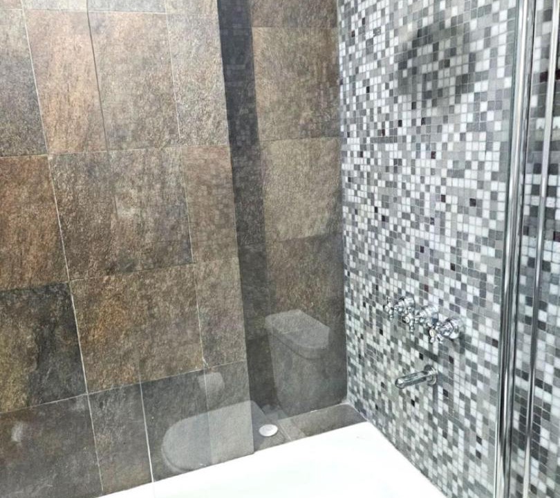 Photo of Bathroom in Villa Crespo