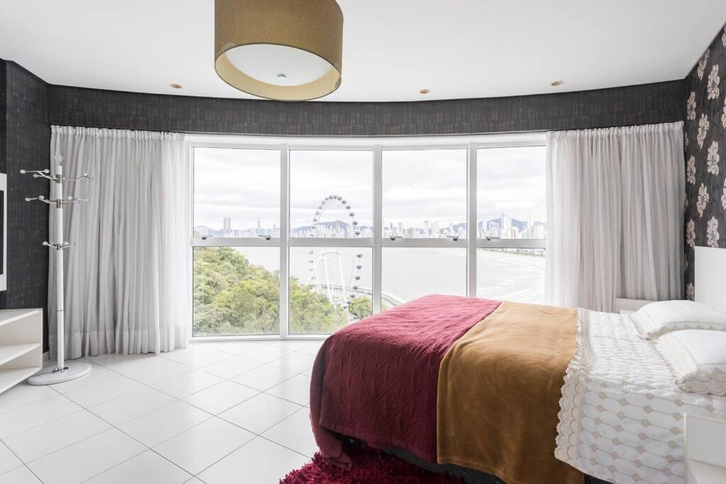 Photo of Bedroom in Pioneiros