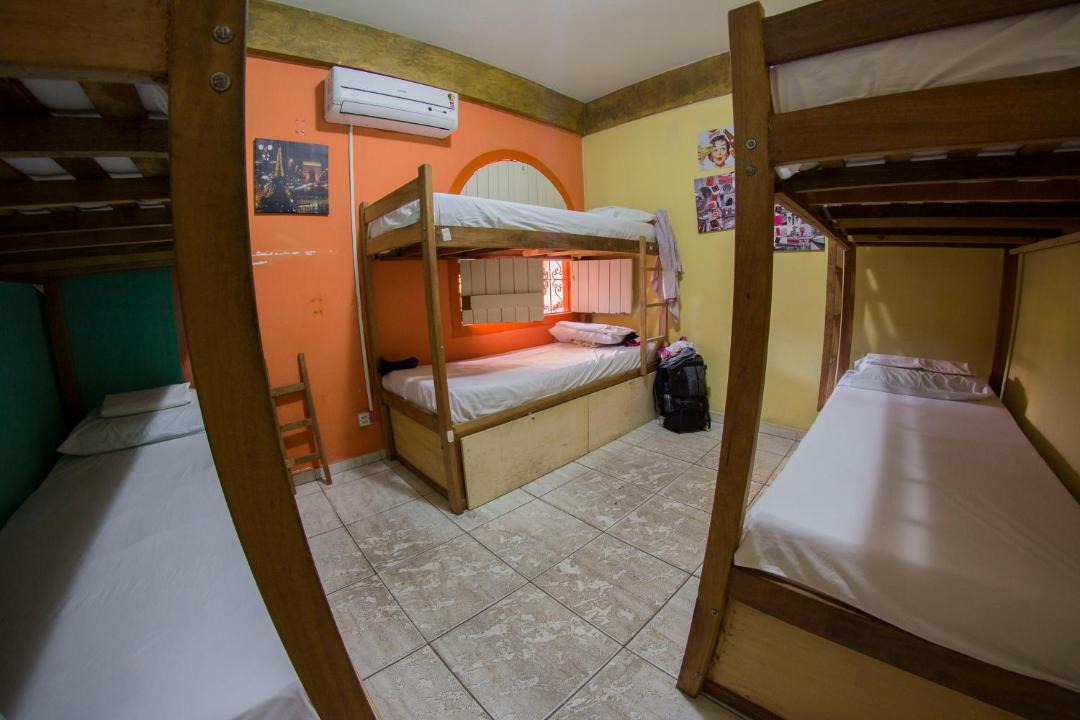 Photo of Bedroom in Pina