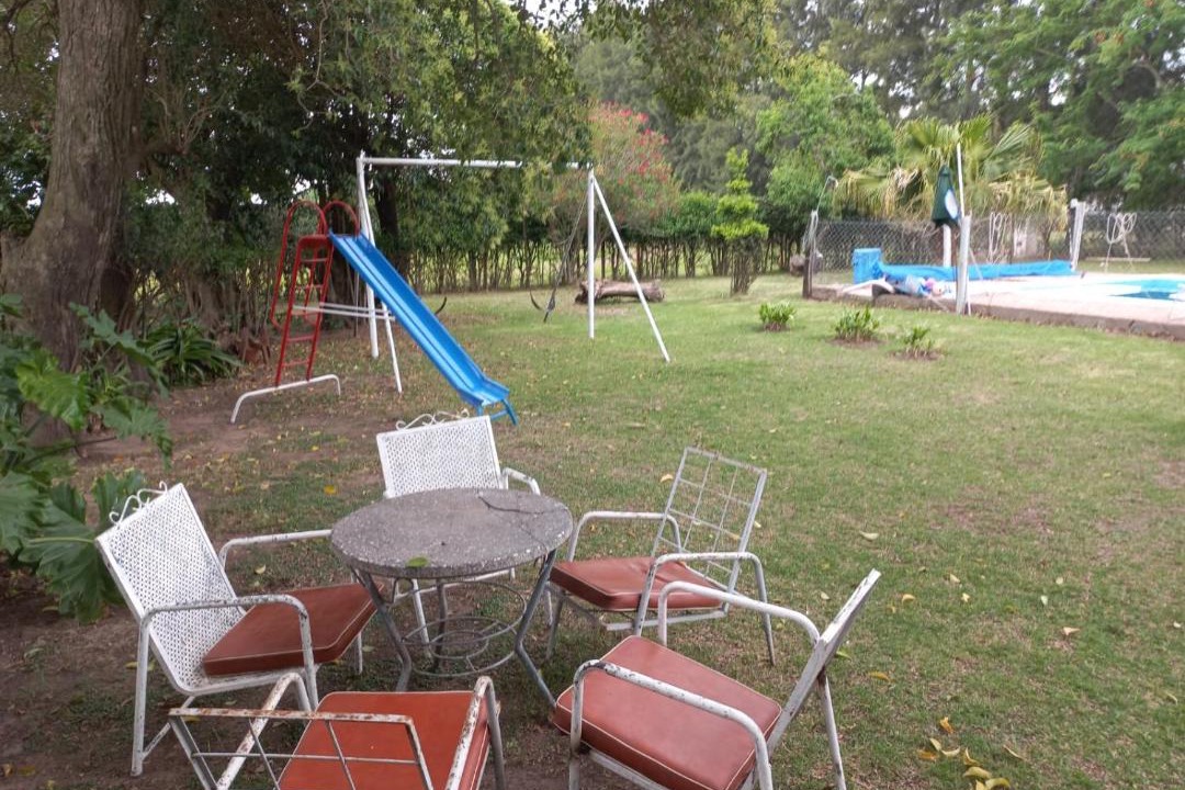 Photo of Others in Alvarez