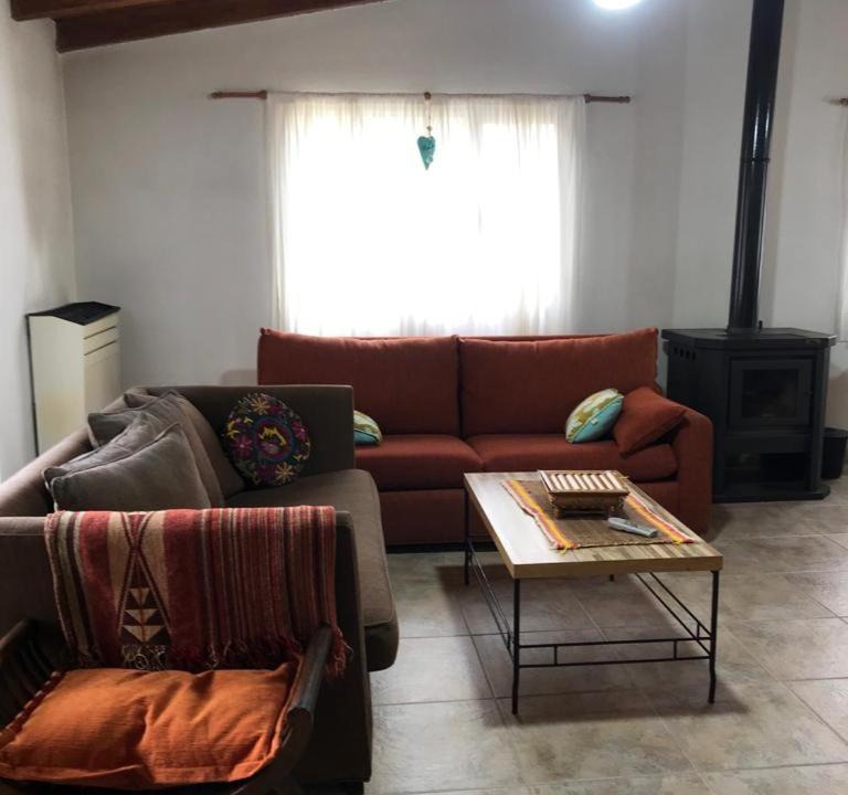 Photo of Livingroom in Gualjaina