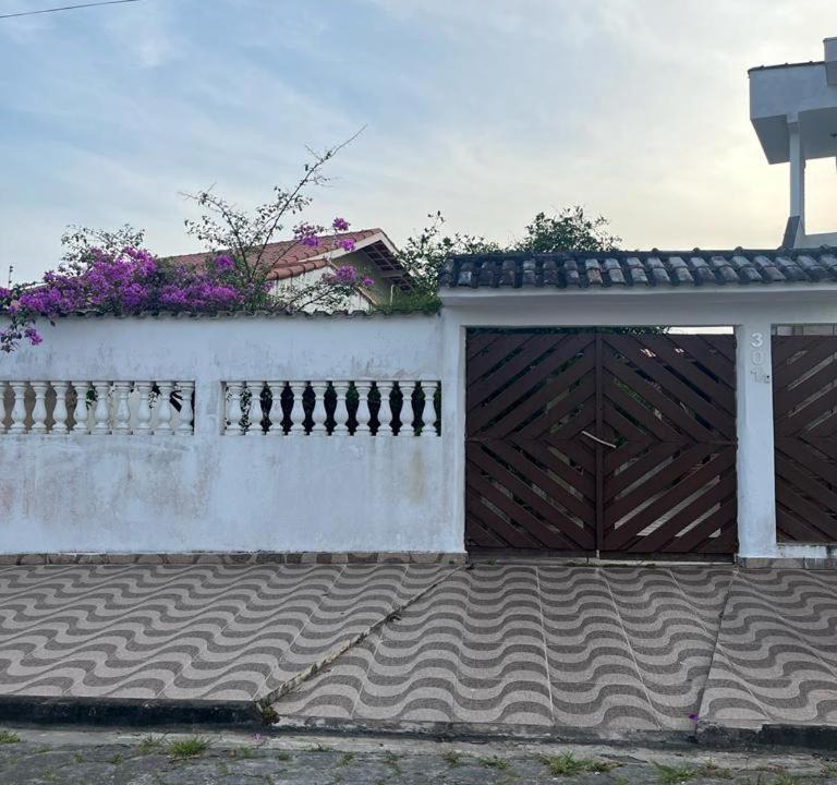 Photo of Buildings in Campos Eliseos