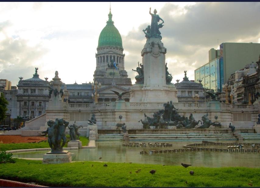 Photo of Buildings in Congreso