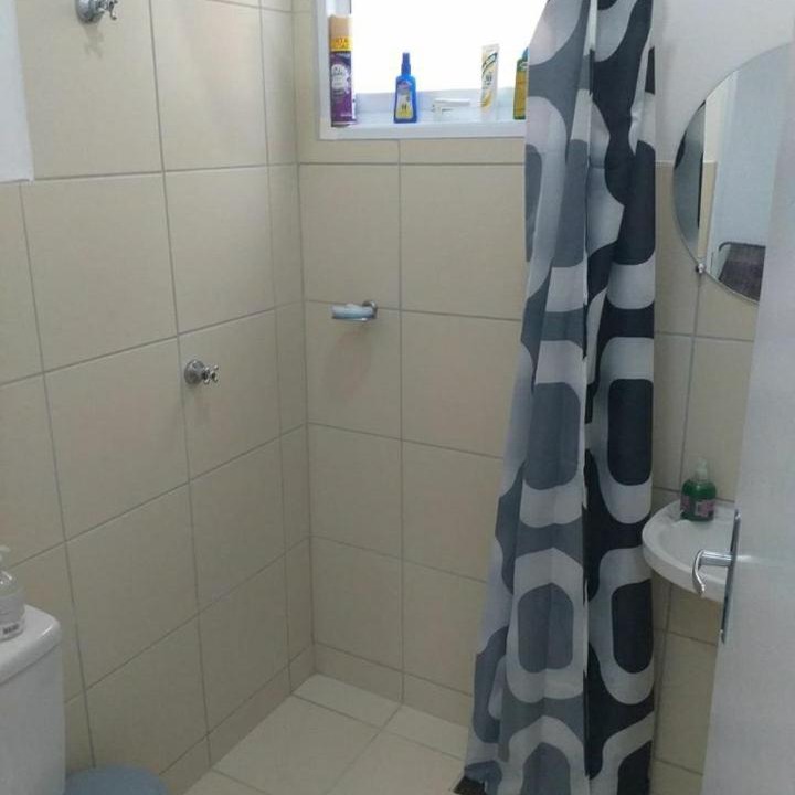 Photo of Bathroom in Guaratingueta