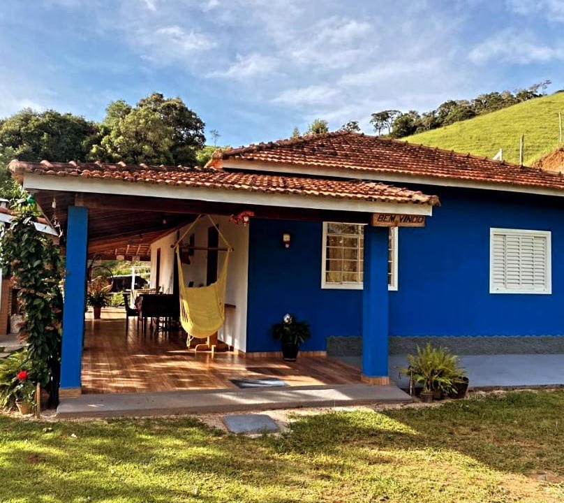 Photo of Buildings in Cunha