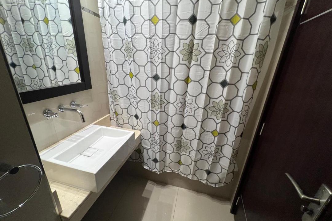 Photo of Bathroom in Flores