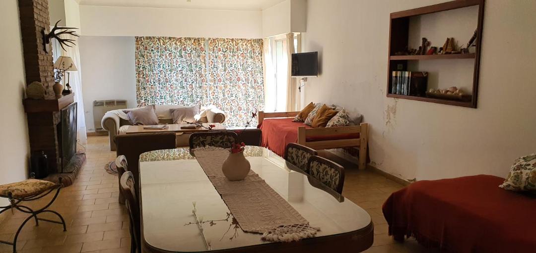 Photo of Livingroom in Duggan