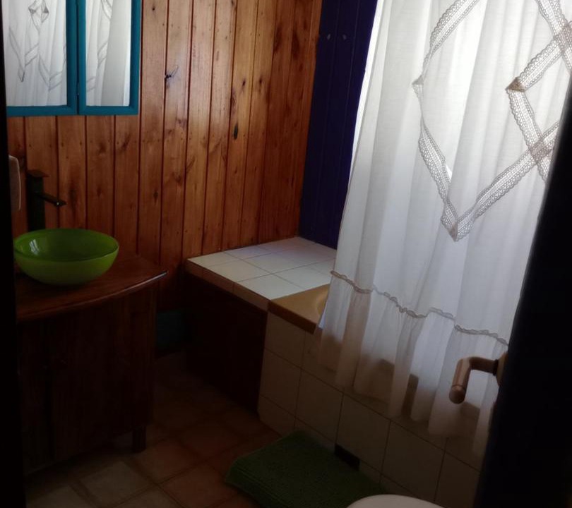 Photo of Bathroom in Avellaneda Department