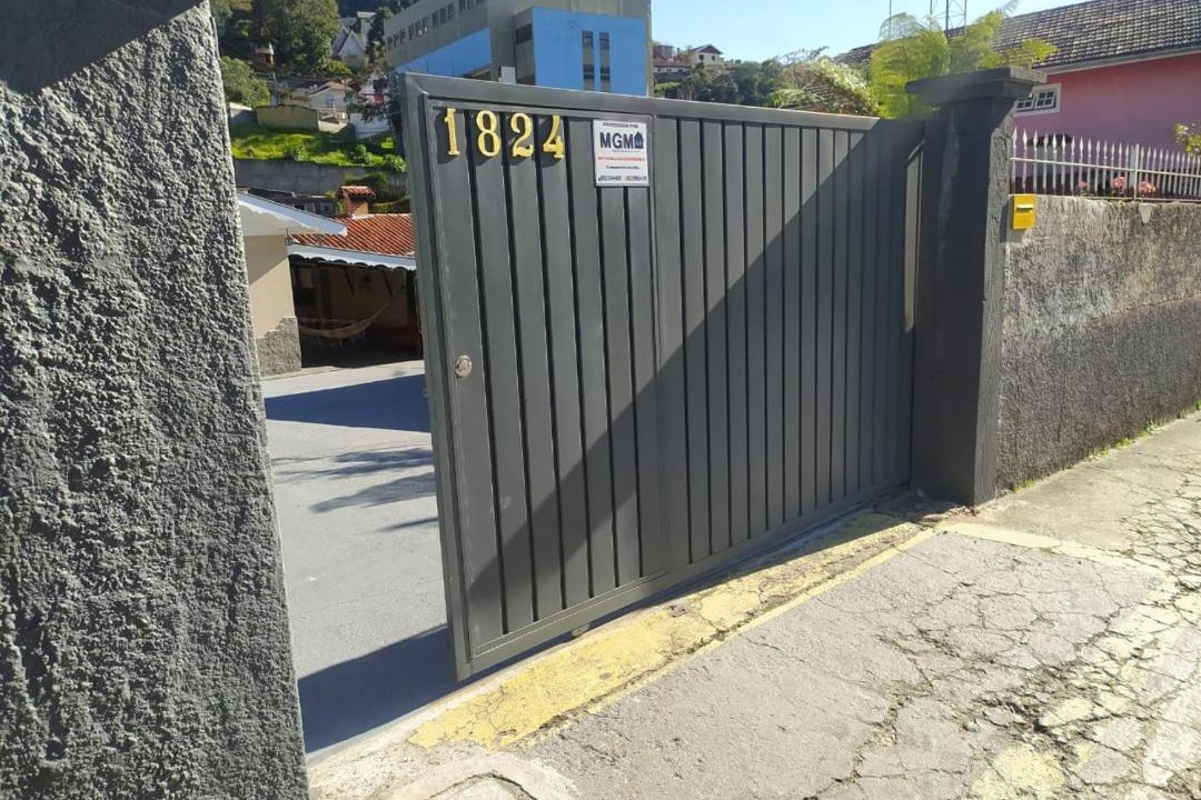 Photo of Buildings in V Cristina