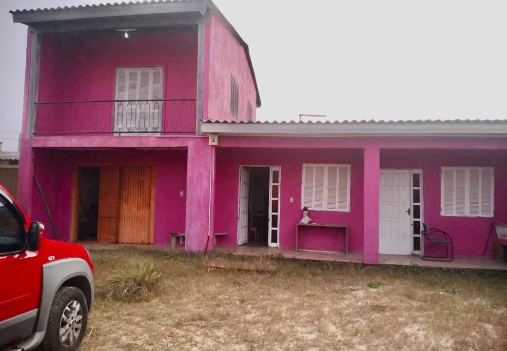 Photo of Buildings in Balneario Pinhal