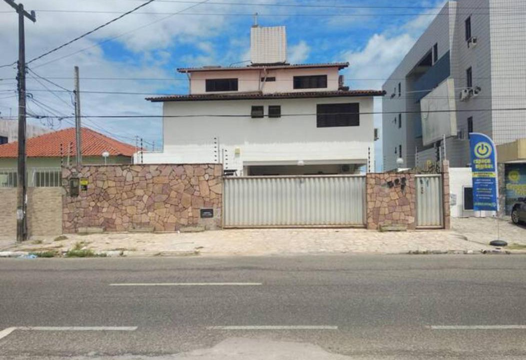Photo of Buildings in Bessa