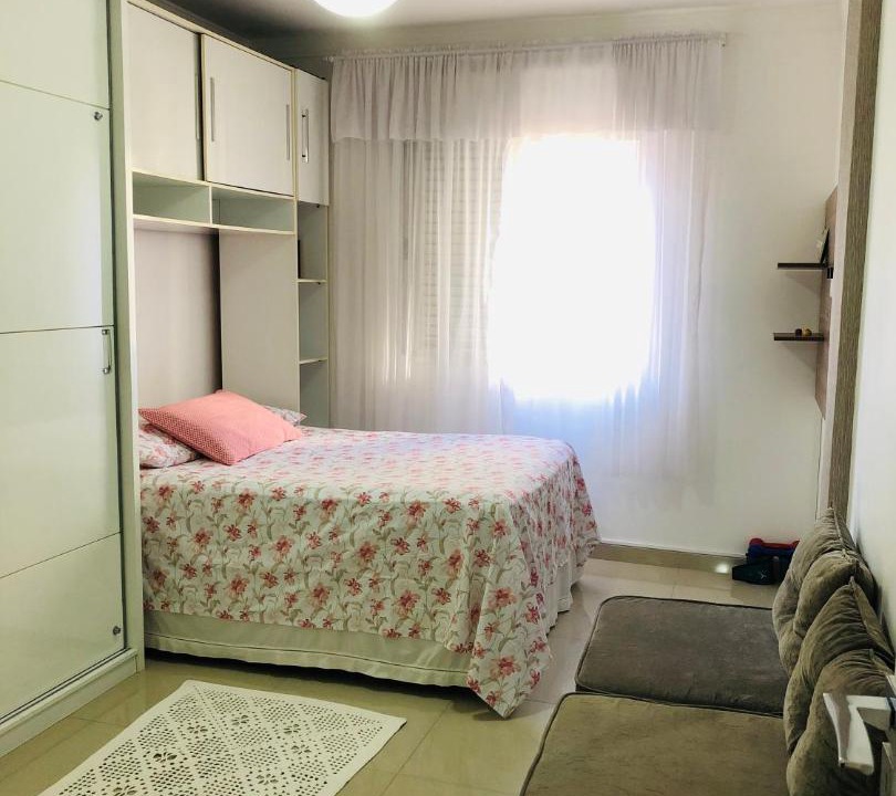 Photo of Bedroom in Tombo