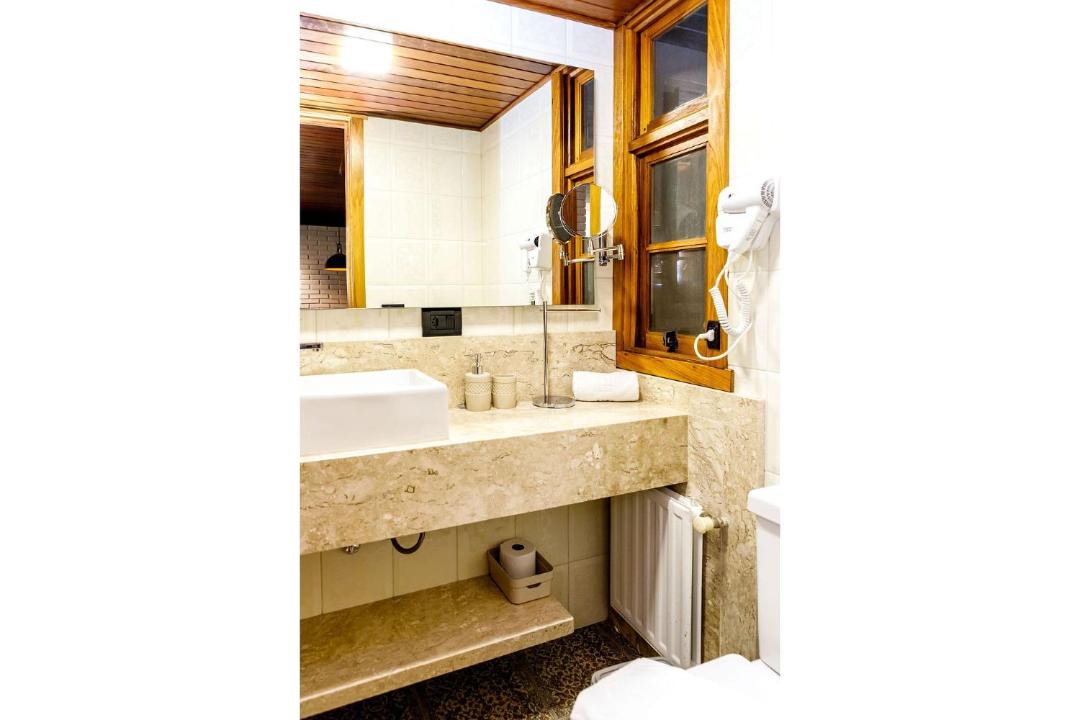 Photo of Bathroom in Bairro Lago Negro