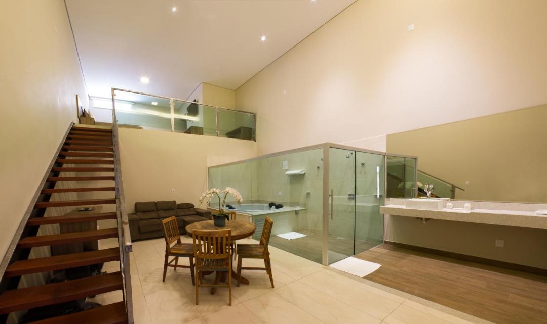 Photo of Bathroom in Penapolis