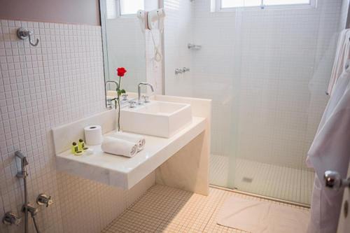 Photo of Bathroom in Araras